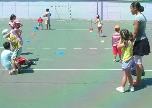 Jugar una hora al dia ayuda mantener un peso saludable