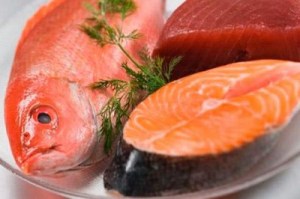 la grasa de pescado aumenta las defensas contra el cancer