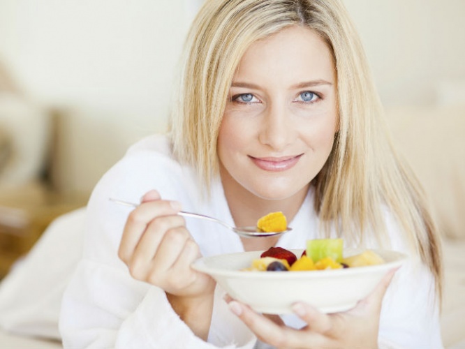 comer fruta en ayunas