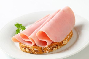 tostada integral con jamon