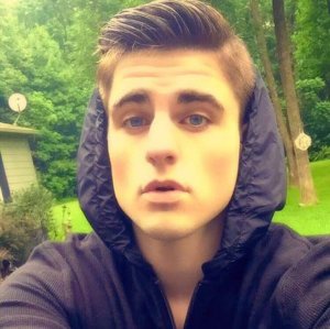 v-rezultate-travli-paren-sbrosil-76-kg-i-stal-modelyuquibbll-4